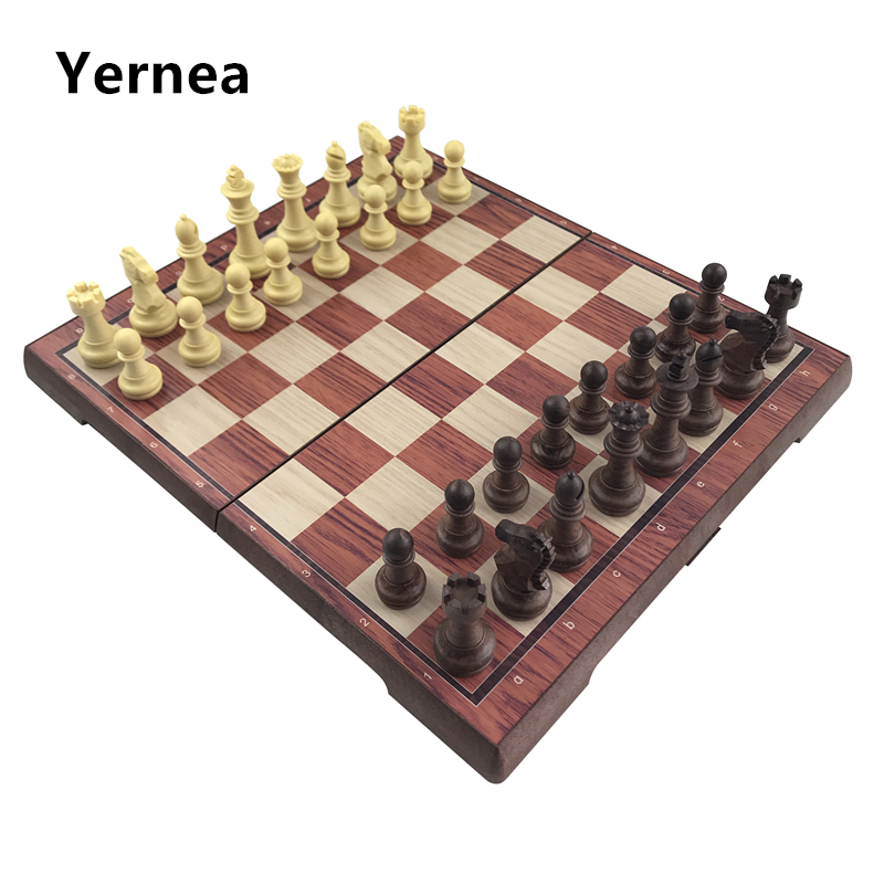 Di alta qualità di scacchi In  - Board Game Yearbook recensione e prezzo