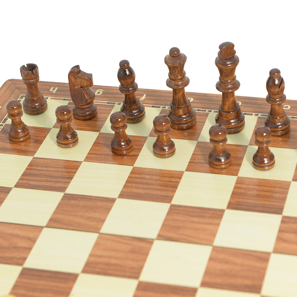 Set di scacchi pieghevole in l - Board Game Yearbook recensione e prezzo
