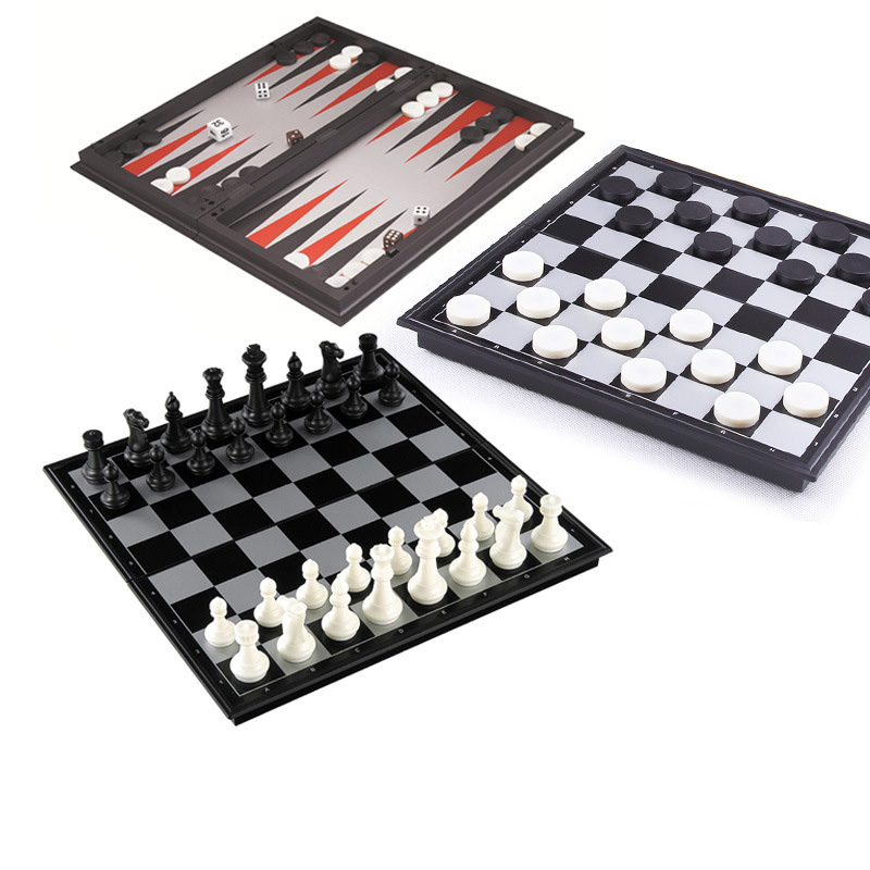 Scacchi magnetici pieghevoli 2 - Board Game Operation recensione e prezzo