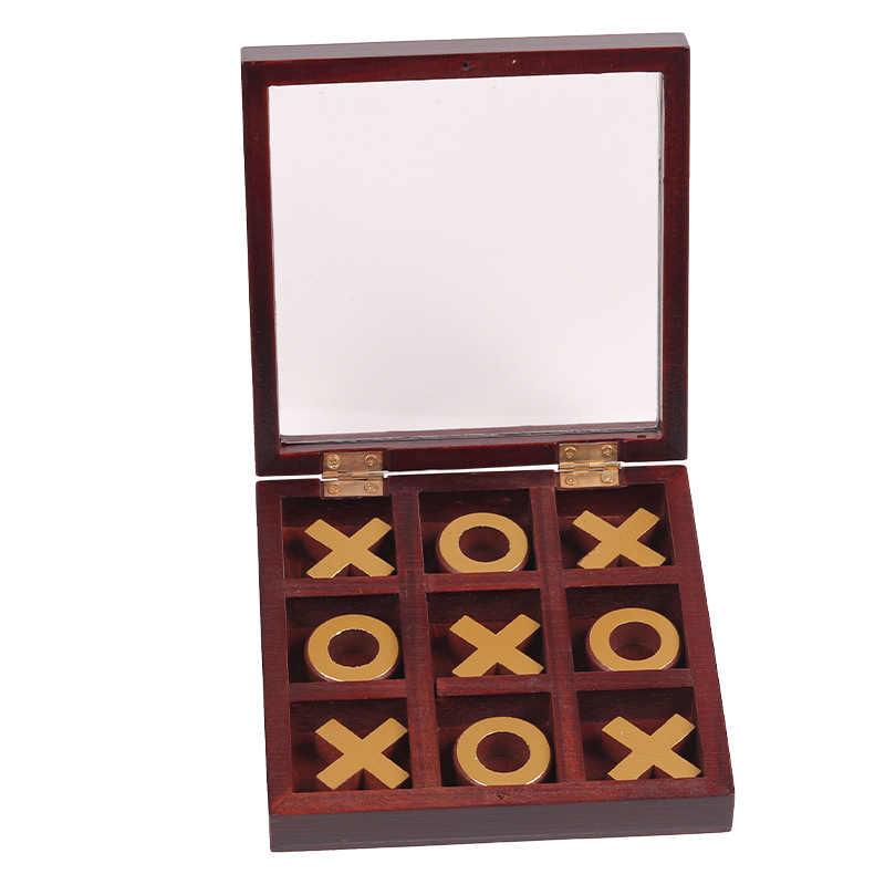 Divertente Tic Tac Toe Scacchi - Board Game Yearbook recensione e prezzo